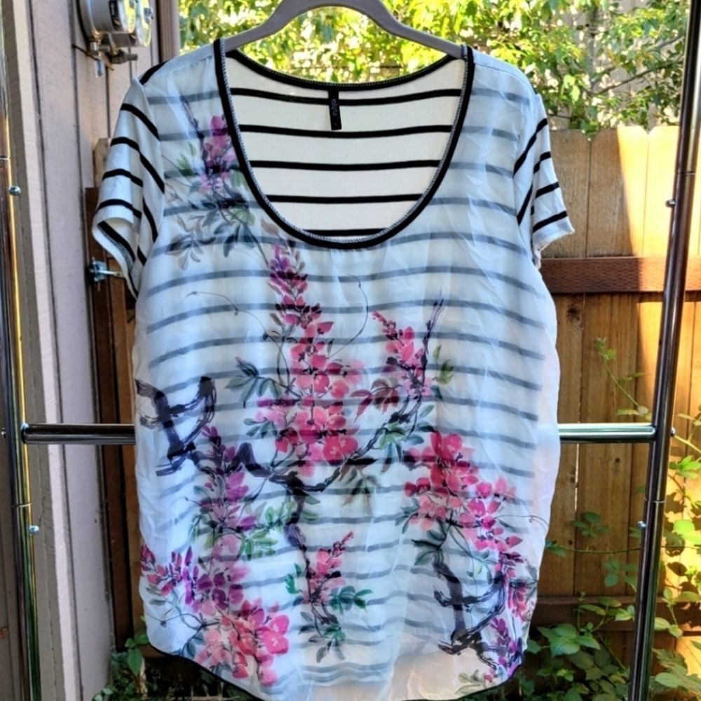 Edizta Tunic white/black pink Floral & Stripe Front / Stripe back, size L